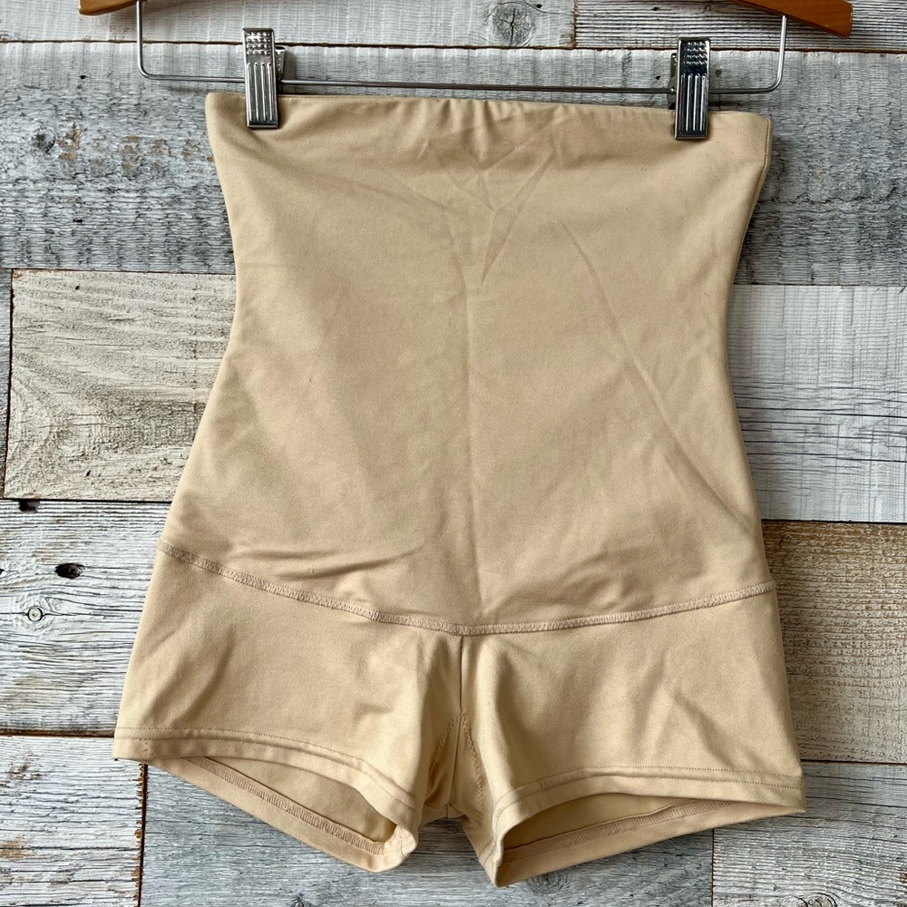 Women’s high-waist shapewear